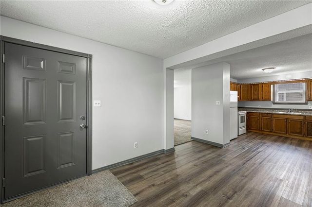 1120 Pottawatomie Street, Leavenworth, KS 66048