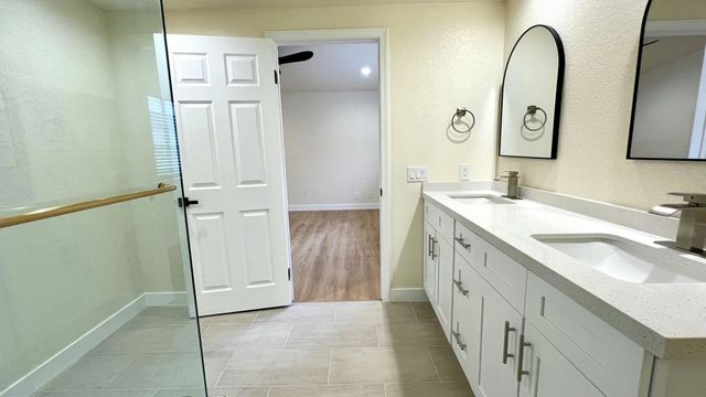 54 Maximo Way, Palm Desert, CA 92260