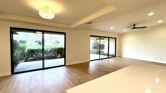 54 Maximo Way, Palm Desert, CA 92260