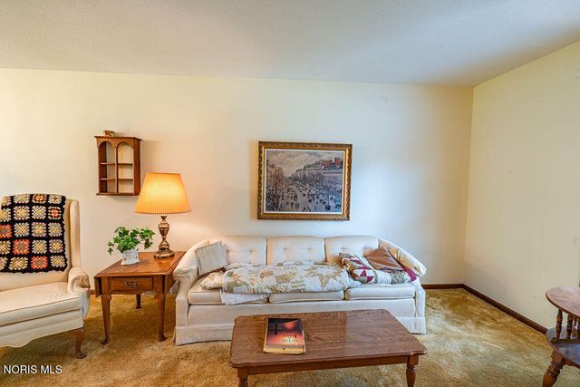 2012 Belvedere Drive, Toledo, OH 43614