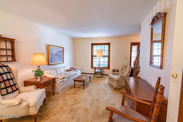 2012 Belvedere Drive, Toledo, OH 43614
