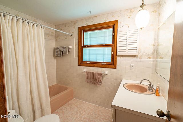 2012 Belvedere Drive, Toledo, OH 43614