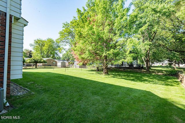 2012 Belvedere Drive, Toledo, OH 43614