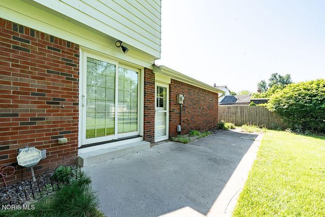2012 Belvedere Drive, Toledo, OH 43614