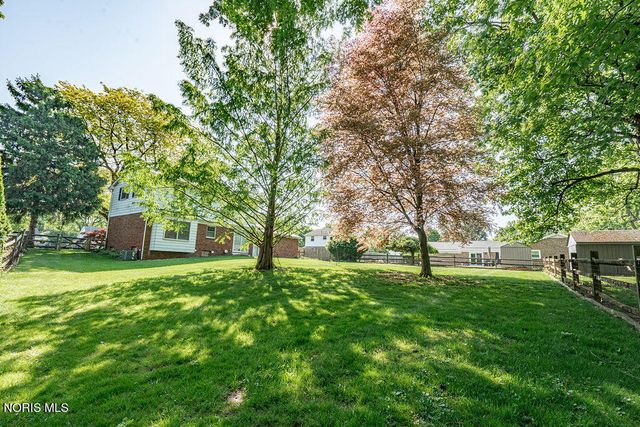 2012 Belvedere Drive, Toledo, OH 43614