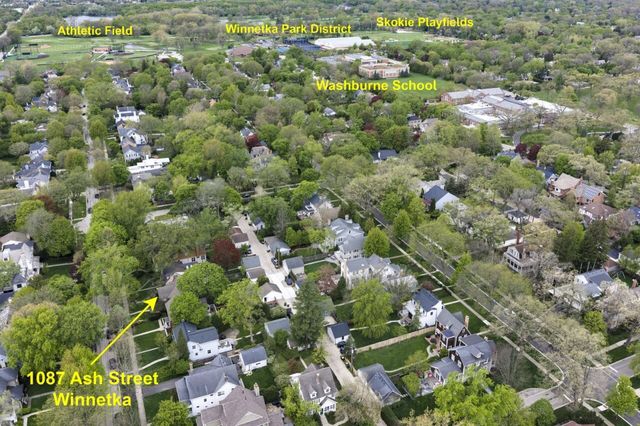 1087 Ash Street, Winnetka, IL 60093