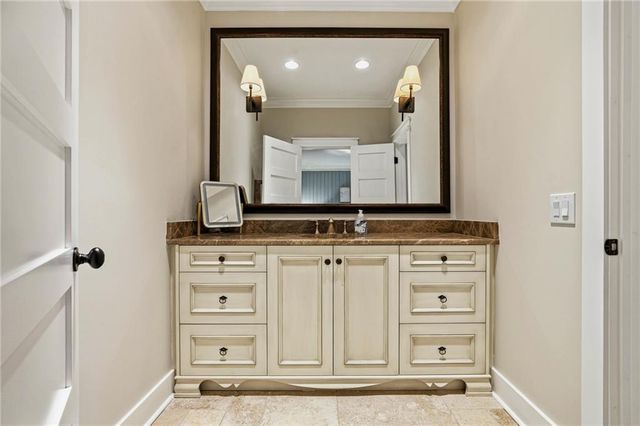1382 W Wesley Road NW, Atlanta, GA 30327