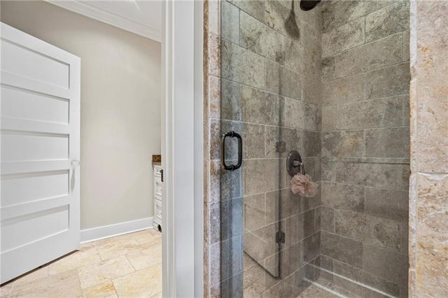 1382 W Wesley Road NW, Atlanta, GA 30327