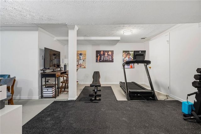 1382 W Wesley Road NW, Atlanta, GA 30327