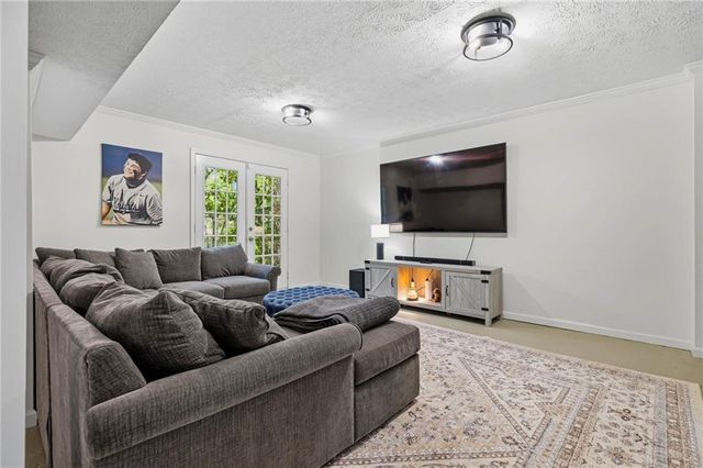 1382 W Wesley Road NW, Atlanta, GA 30327