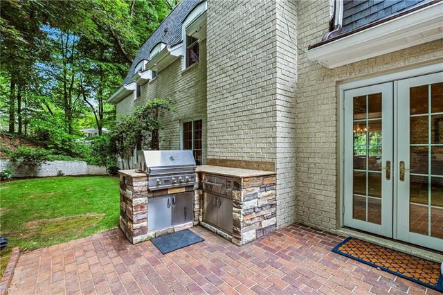 1382 W Wesley Road NW, Atlanta, GA 30327