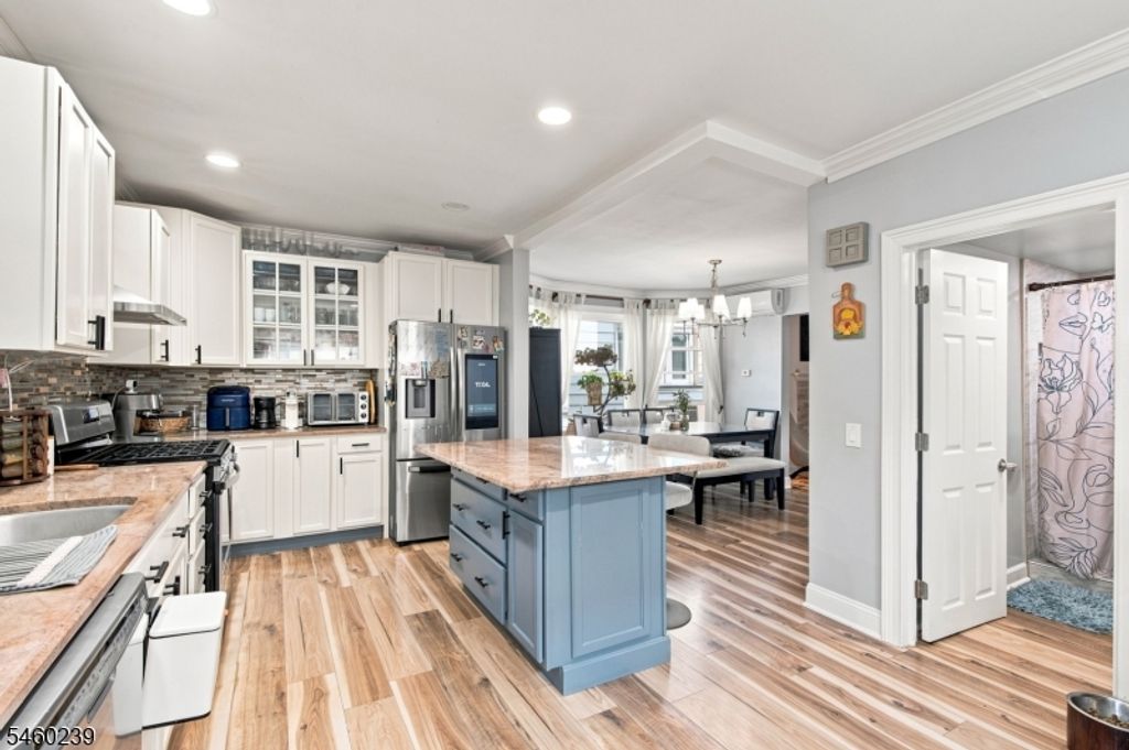 345 E Clay Ave, Roselle Park Boro, NJ 07204 — photo 5