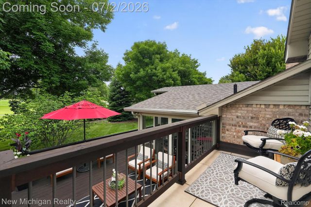 1325 Birdie Court, Linden, MI 48451