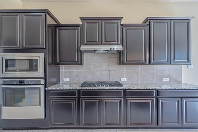 3070 Tradinghouse Creek Lane, League City, TX 77573