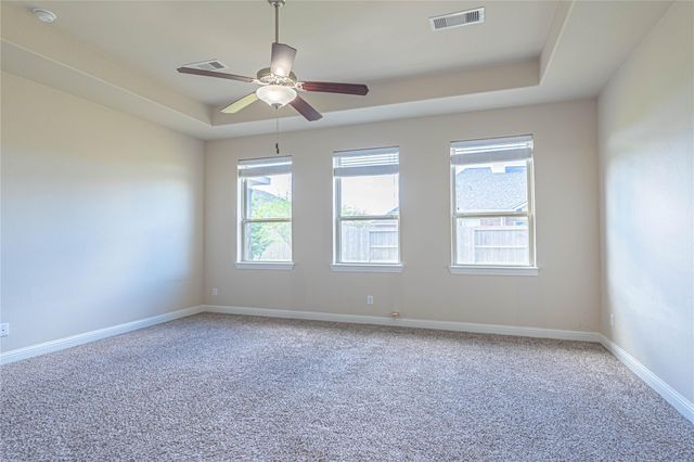 3070 Tradinghouse Creek Lane, League City, TX 77573