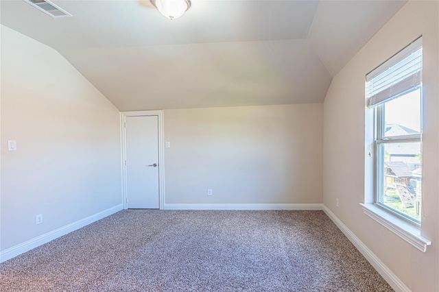 3070 Tradinghouse Creek Lane, League City, TX 77573
