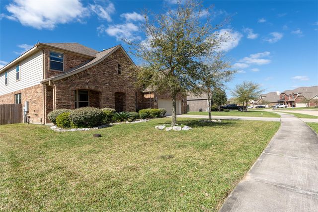 3070 Tradinghouse Creek Lane, League City, TX 77573