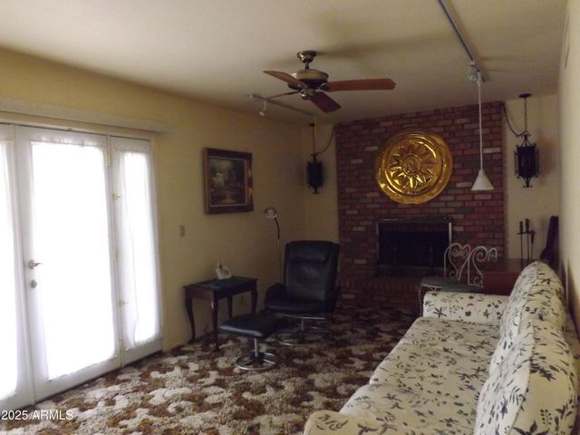 932 S 72ND Street, Mesa, AZ 85208