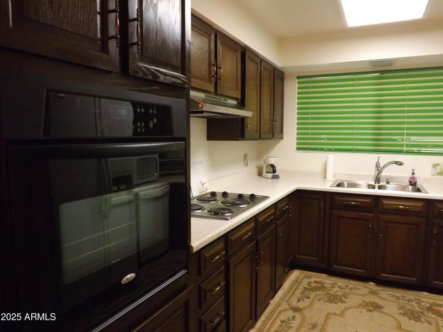 932 S 72ND Street, Mesa, AZ 85208