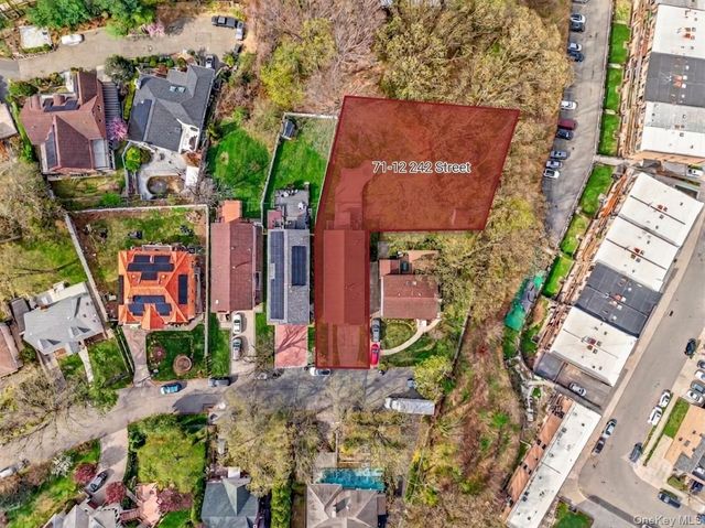 7112 242nd Street, Little Neck, NY 11362