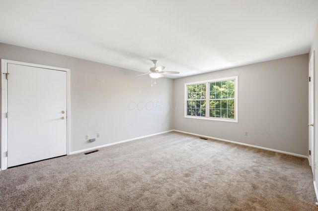 952 Chatham Lane, K, Columbus, OH 43221