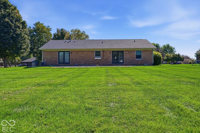 5235 Sandy Court, Pittsboro, IN 46167