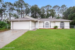1790 Lantana Court NW, Palm Bay, FL 32907