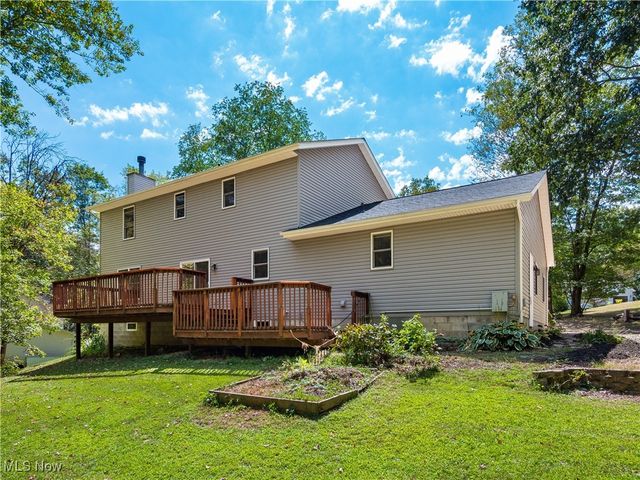 310 Trappers Hollow Road, Zanesville, OH 43701