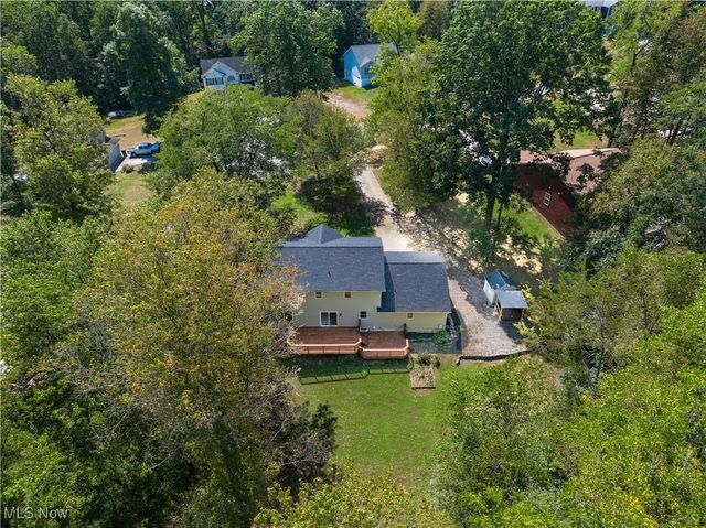 310 Trappers Hollow Road, Zanesville, OH 43701