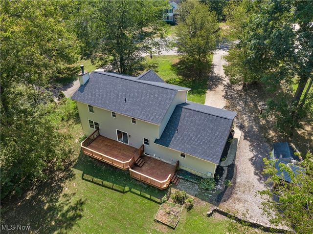 310 Trappers Hollow Road, Zanesville, OH 43701