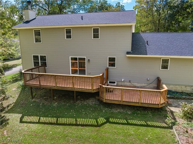 310 Trappers Hollow Road, Zanesville, OH 43701