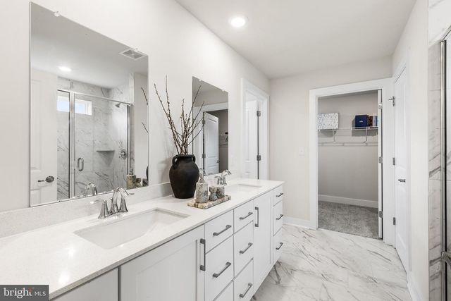 423 EMERALD CT, Spring City, PA 19475