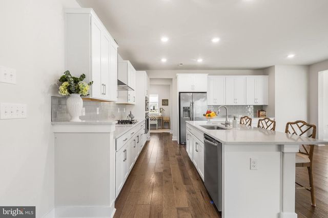 423 EMERALD CT, Spring City, PA 19475