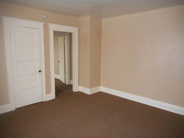 147 Fremont STREET, Walworth, WI 53184