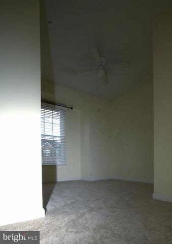 2558 GRAYTON LN, Woodbridge, VA 22191