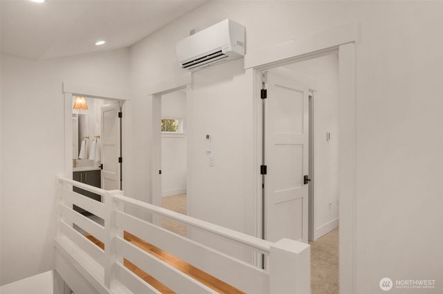 2846 35th Avenue W, Seattle, WA 98199