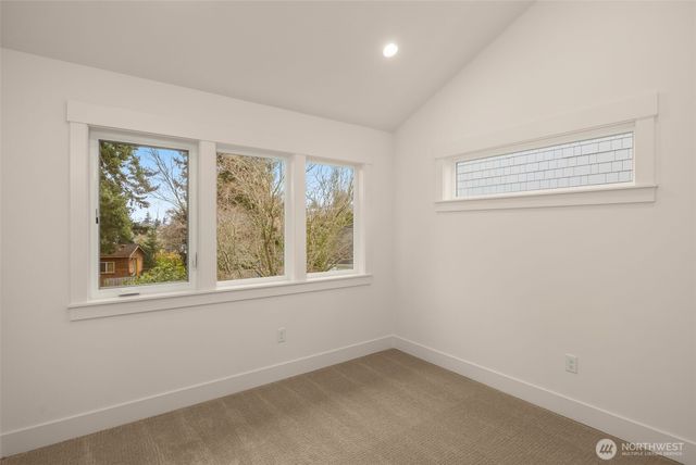 2846 35th Avenue W, Seattle, WA 98199