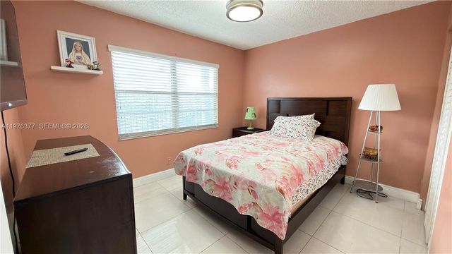 12500 SW 5th Ct 307M, Pembroke Pines, FL 33027