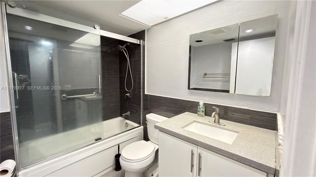 12500 SW 5th Ct 307M, Pembroke Pines, FL 33027