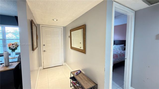 12500 SW 5th Ct 307M, Pembroke Pines, FL 33027