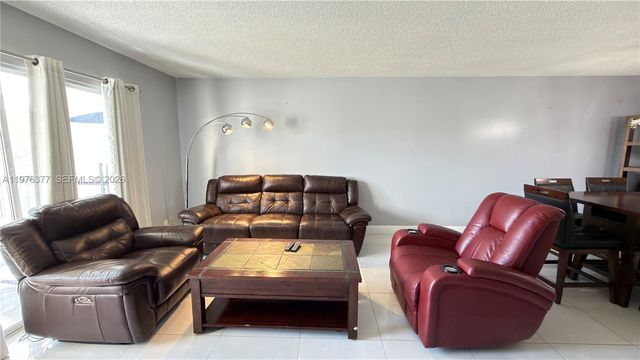 12500 SW 5th Ct 307M, Pembroke Pines, FL 33027