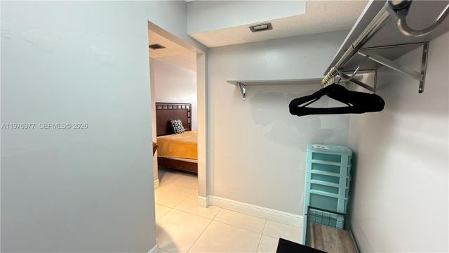 12500 SW 5th Ct 307M, Pembroke Pines, FL 33027