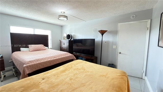 12500 SW 5th Ct 307M, Pembroke Pines, FL 33027