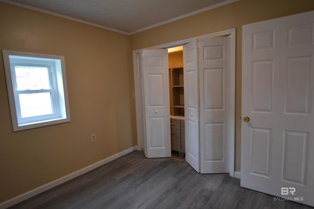 422 W 4th Avenue, Foley, AL 36535