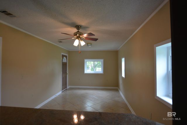 422 W 4th Avenue, Foley, AL 36535