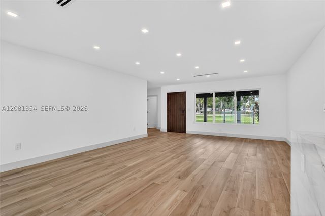 1917 N Swinton Ave, Delray Beach, FL 33444