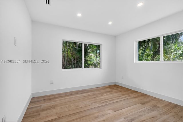 1917 N Swinton Ave, Delray Beach, FL 33444