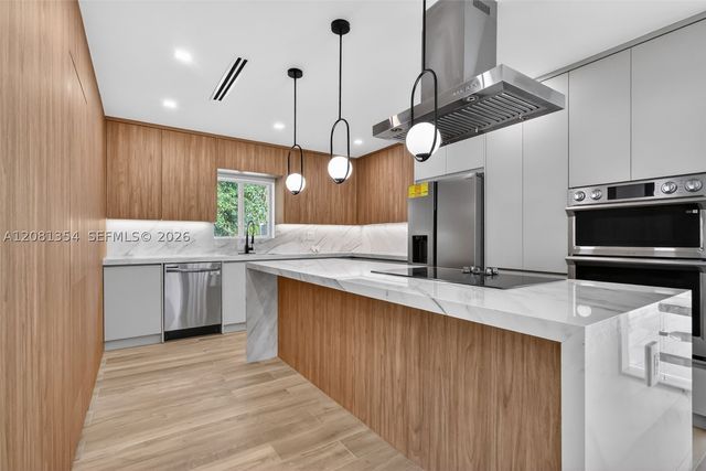 1917 N Swinton Ave, Delray Beach, FL 33444
