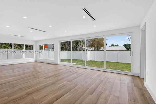1917 N Swinton Ave, Delray Beach, FL 33444