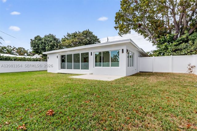 1917 N Swinton Ave, Delray Beach, FL 33444